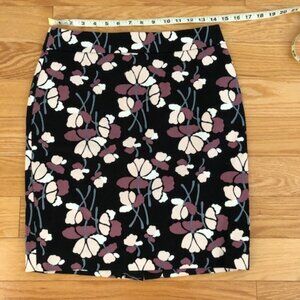 Brand New Ann Taylor Factory Pencil Skirt, size 2P (NWT)